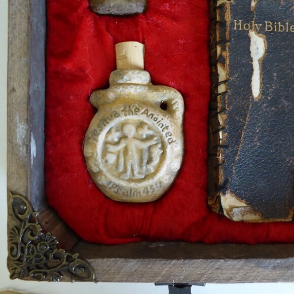 OOAK NEW HORROR VAMPIRE DRACULA KILLING SLAYING KIT PROP SUITCASE GAFF ODDITY - Picture 2 of 15